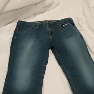 Old Navy Athletic Fit 38 x 30